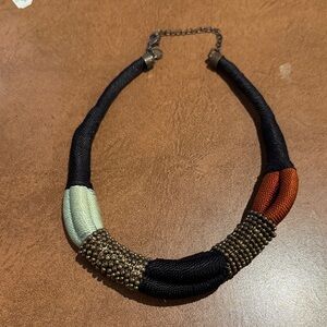 Elegant Black and Gold Necklace